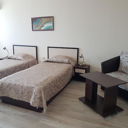 Family Hotel Venera Kavarna Extérieur photo